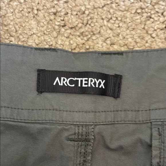 Arc'teryx Gray Pants size 32 - Picture 2 of 7